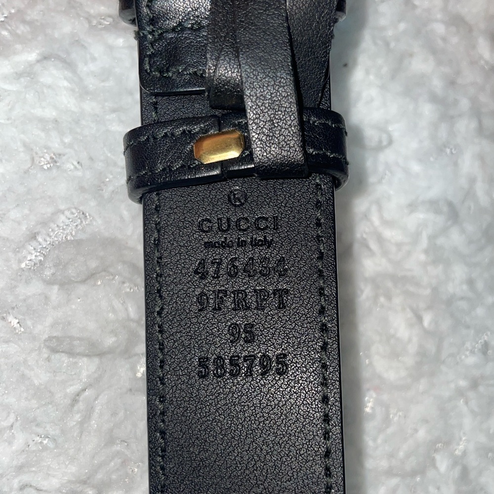 Gucci Marmont Chevron Quilted Velvet Crystal Belt Chest Bag in Black 476434 - Picture 12 of 17